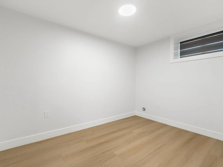 1330 E 64th Avenue, Vancouver, BC, V5X 2P1 - 19