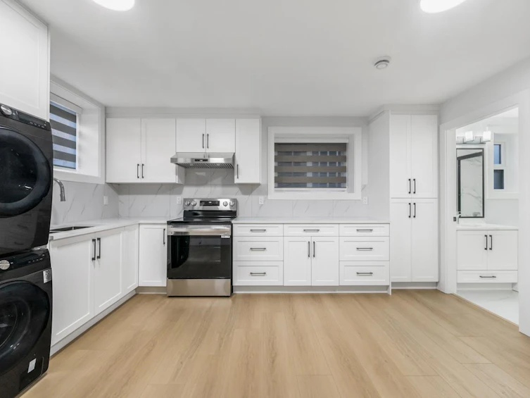 1330 E 64th Avenue, Vancouver, BC, V5X 2P1 - 21