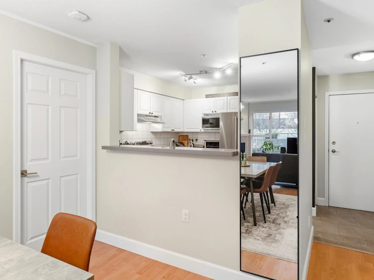 209-3480 Main Street, Vancouver, BC, V5V 3N2 - 8