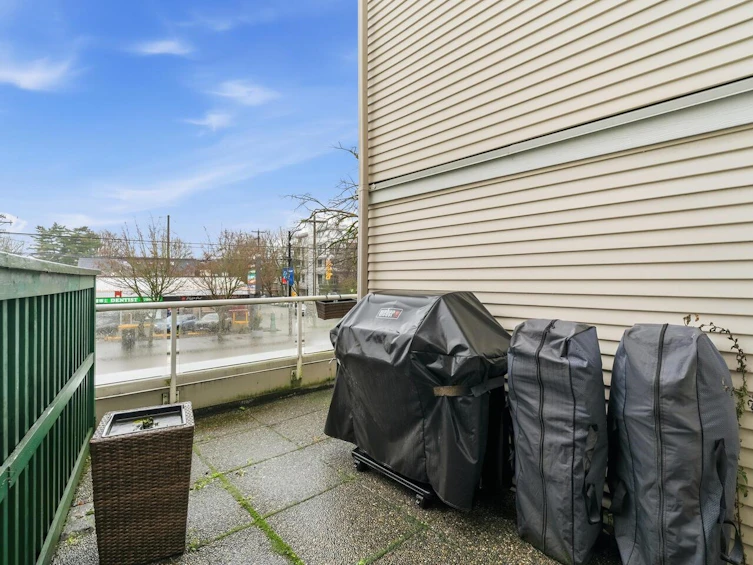 209-3480 Main Street, Vancouver, BC, V5V 3N2 - 31