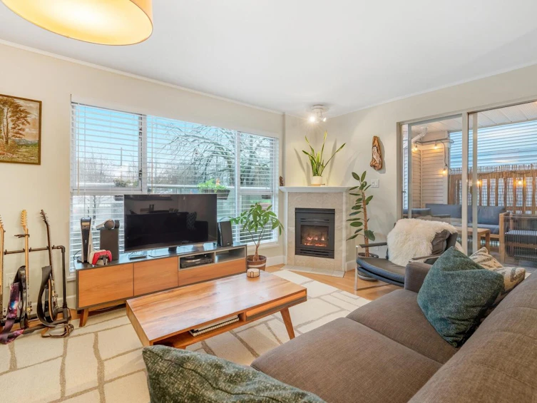 209-3480 Main Street, Vancouver, BC, V5V 3N2 - 18