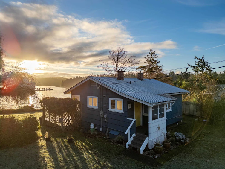 73 Madrona Road, Galiano Island, BC, V0N 1P0 - 7