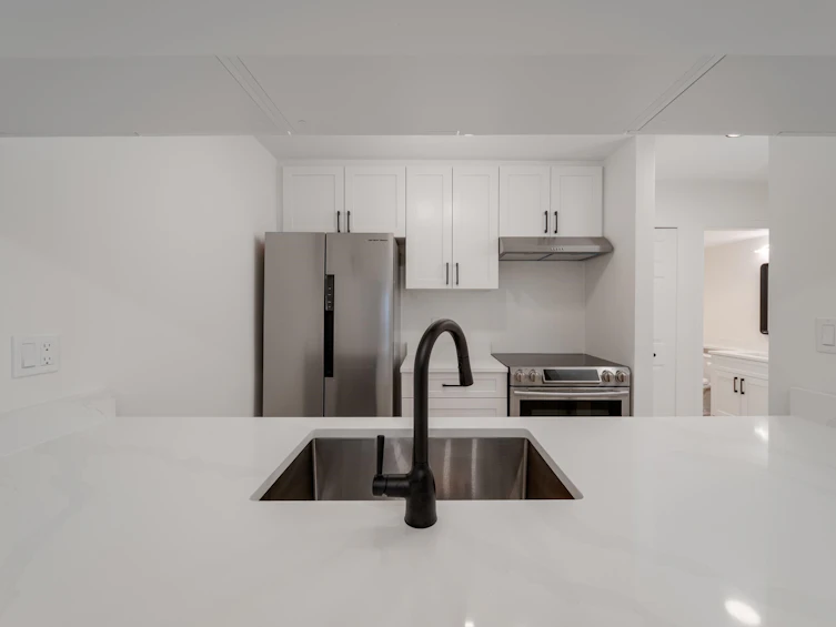 104-1147 Nelson Street, Vancouver, BC, V6E 1J3 - 4