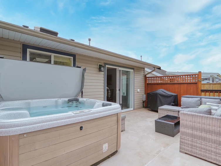 6302 Jasper Road, Sechelt, BC, V7Z 0R7 - 11