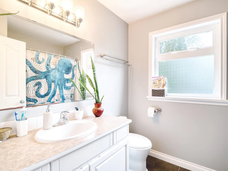 6302 Jasper Road, Sechelt, BC, V7Z 0R7 - 18