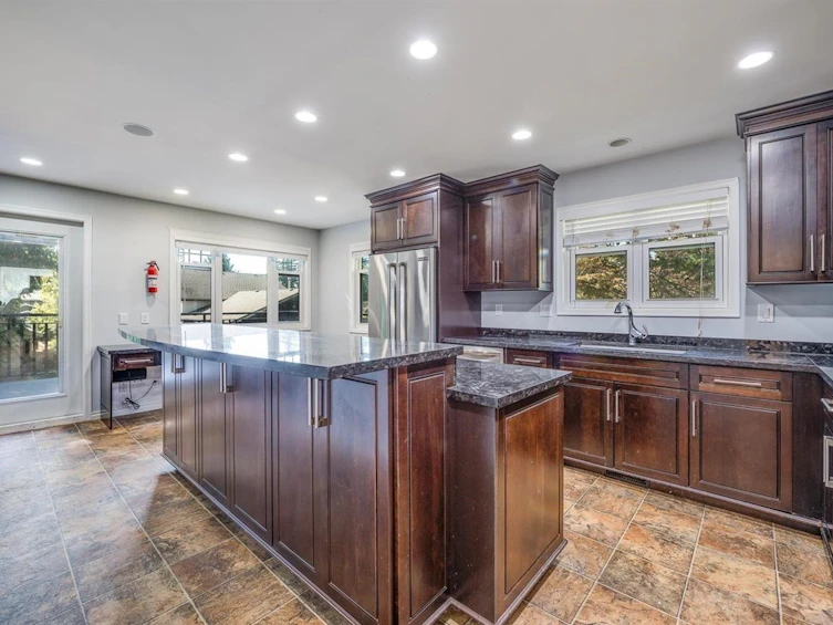 1020 Pacific Place, Delta, BC, V4M 2K7 - 6