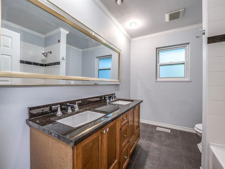 1020 Pacific Place, Delta, BC, V4M 2K7 - 10