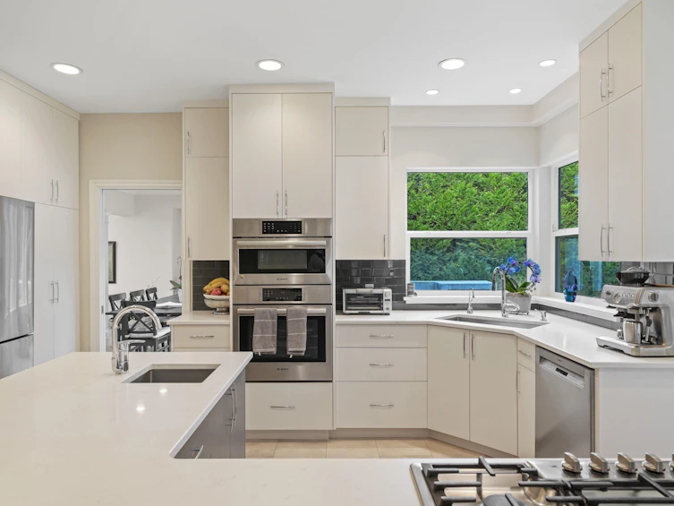 220 Fern Drive, Port Moody, BC, V3H 4W9 - 10