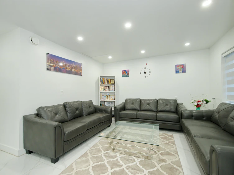 7681 125 Street, Surrey, BC, V3W 7W2 - 8