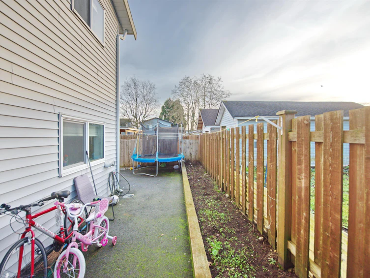 7681 125 Street, Surrey, BC, V3W 7W2 - 32