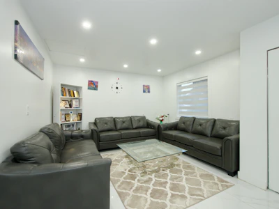 7681 125 Street - 2