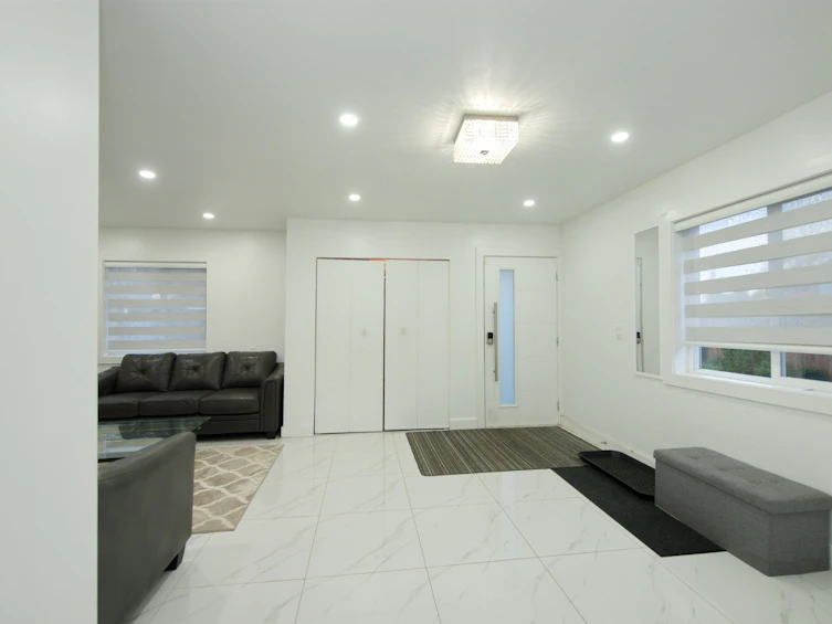 7681 125 Street, Surrey, BC, V3W 7W2 - 5