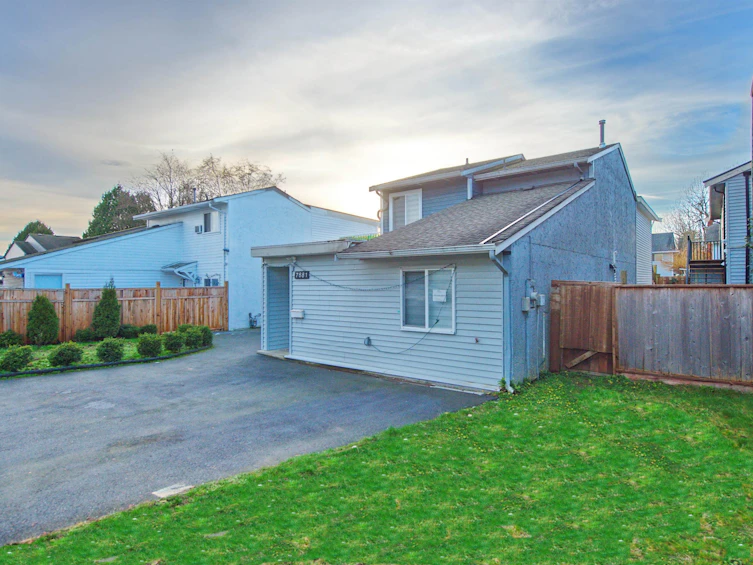 7681 125 Street, Surrey, BC, V3W 7W2 - 33