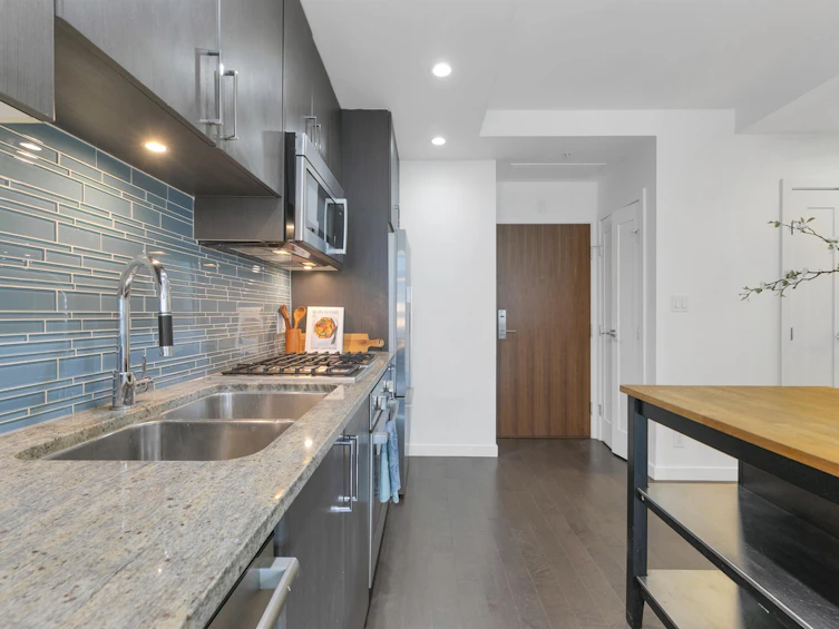 510-38 W 1st Avenue, Vancouver, BC, V5Y 0K3 - 4
