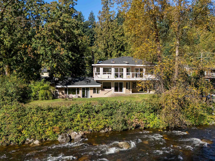 682 Seymour Boulevard, North Vancouver, BC, V7J 2J6 - 5