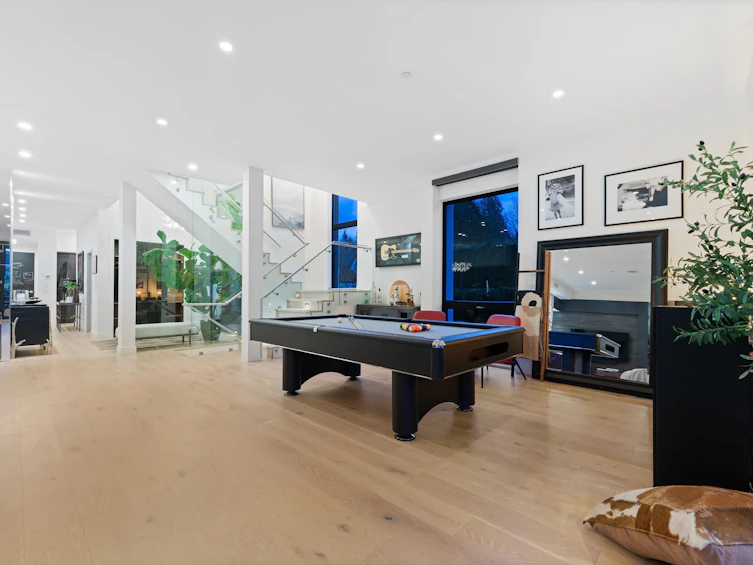 1045 Sinclair Street, West Vancouver, BC, V7V 3W1 - 9