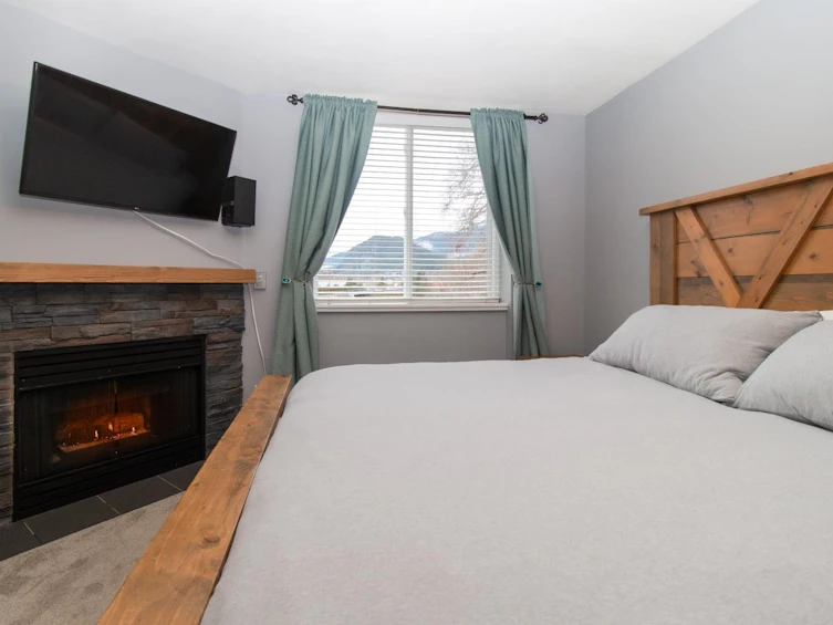 65-40200 Government Road, Squamish, BC, V8B 0G6 - 22