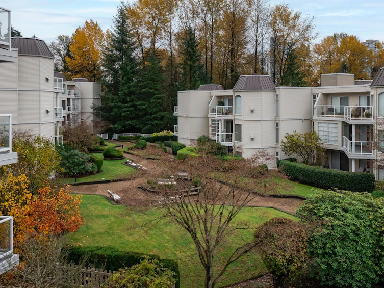 320-1220 Lasalle Place, Coquitlam, BC, V3B 7L6 - 11
