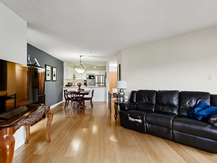 320-1220 Lasalle Place, Coquitlam, BC, V3B 7L6 - 7