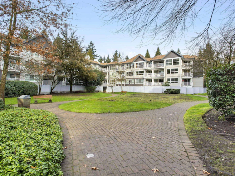 109-9650 148 Street, Surrey, BC, V3R 0W2 - 34