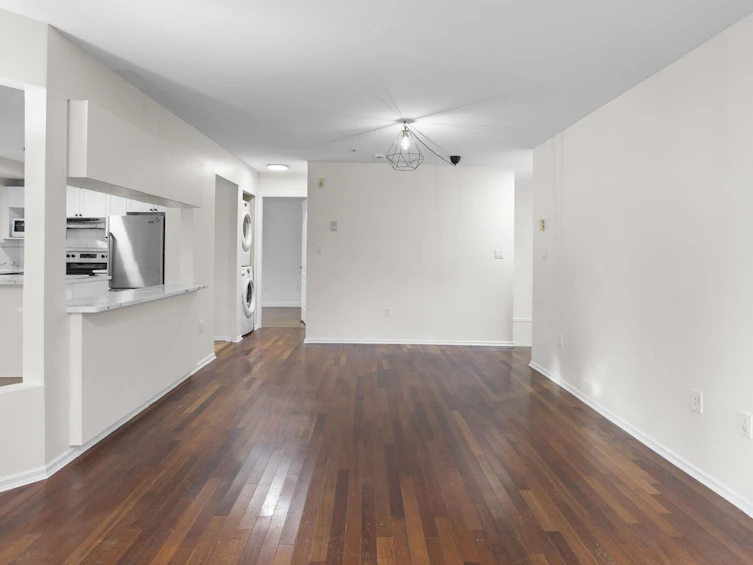 109-9650 148 Street, Surrey, BC, V3R 0W2 - 6