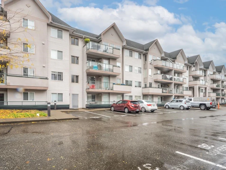 401-33738 King Road, Abbotsford, BC, V2S 8J5