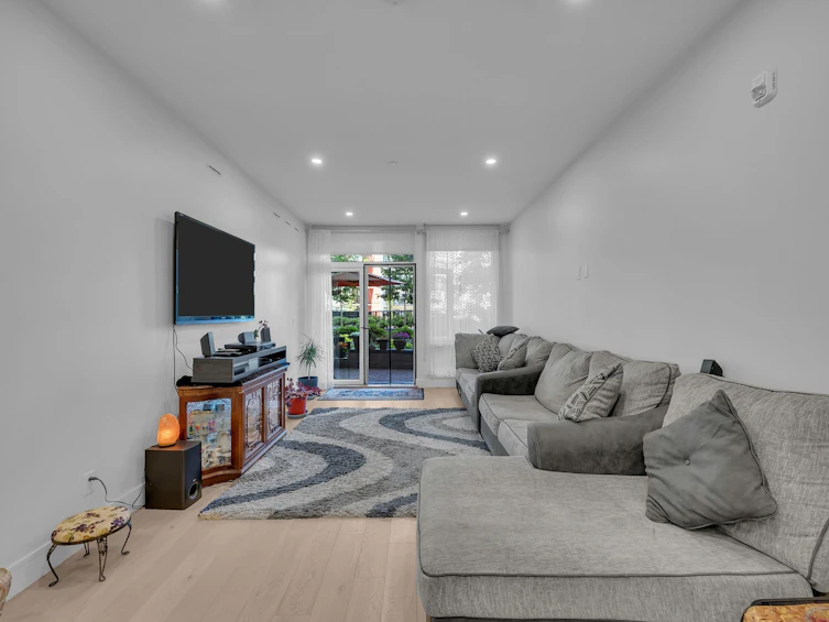 101-20416 Park Avenue, Langley, BC, V3A 0N2 - 3