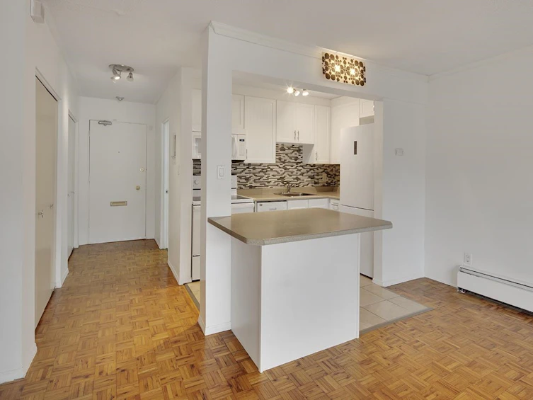 315-2025 W 2nd Avenue, Vancouver, BC, V6J 1J6 - 9