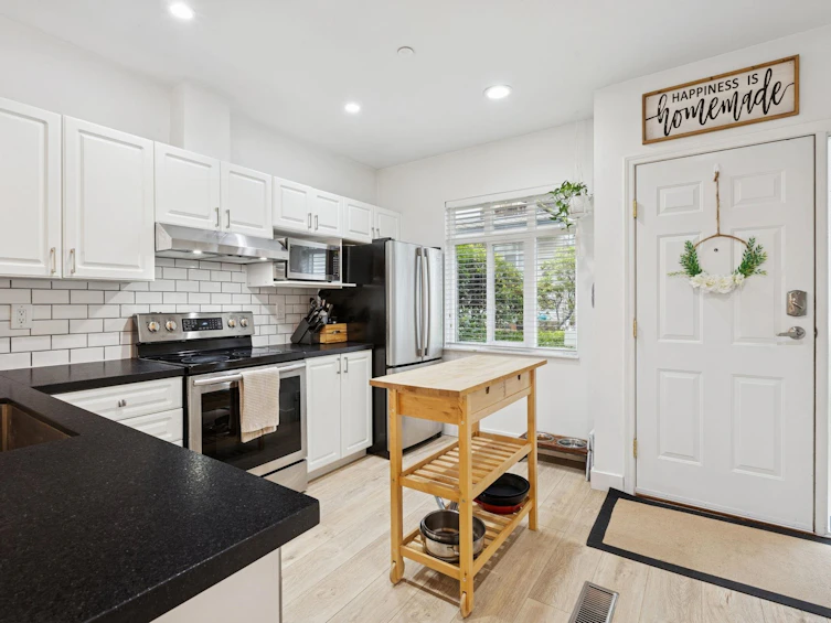 8528 Lighthouse Way, Vancouver, BC, V5S 4T6 - 12