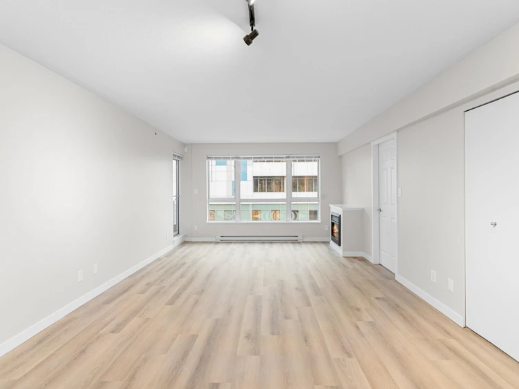 303-200 Keary Street, New Westminster, BC, V3L 0A6 - 8