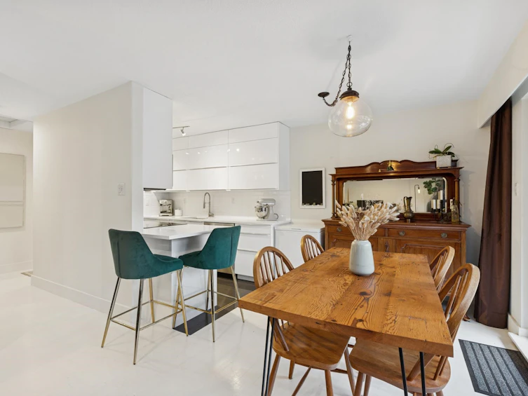 402-555 W 28th Street, North Vancouver, BC, V7N 2J7 - 8