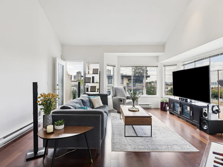303-131 W 20th Street, North Vancouver, BC, V7M 1Y2 - 4