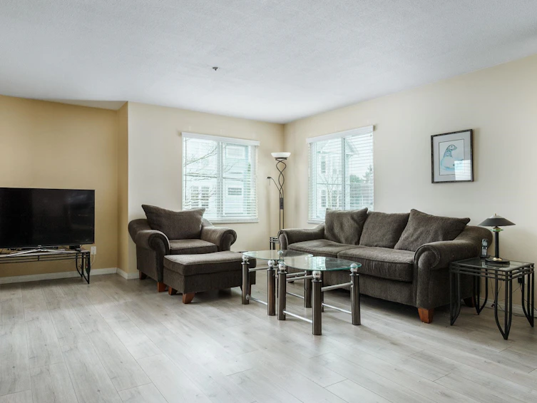 205-4988 47a Avenue, Delta, BC, V4K 1T5 - 11