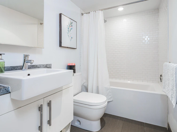 601-188 Keefer Street, Vancouver, BC, V6A 0E3 - 8