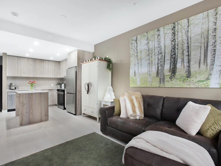 312-3596 Malsum Drive, North Vancouver, BC, V7G 0B5 - 4
