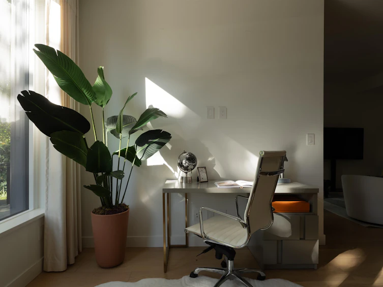 1577 W 57th Avenue, Vancouver, BC, V6P 0H7 - 9