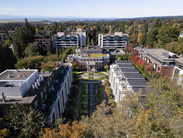 1577 W 57th Avenue, Vancouver, BC, V6P 0H7 - 38