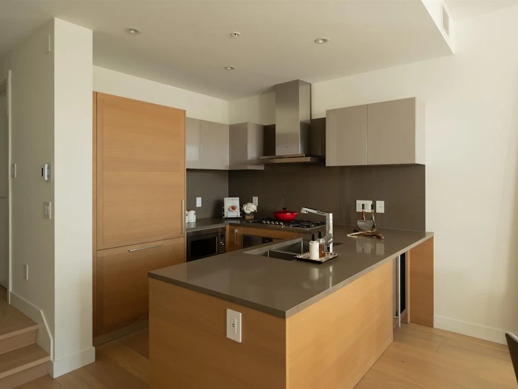 1577 W 57th Avenue, Vancouver, BC, V6P 0H7 - 12