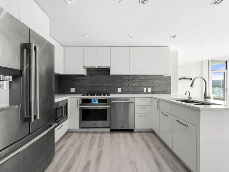 609-3451 Sawmill Crescent, Vancouver, BC, V5S 0H3 - 9