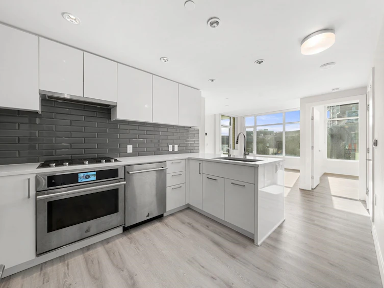 609-3451 Sawmill Crescent, Vancouver, BC, V5S 0H3 - 8