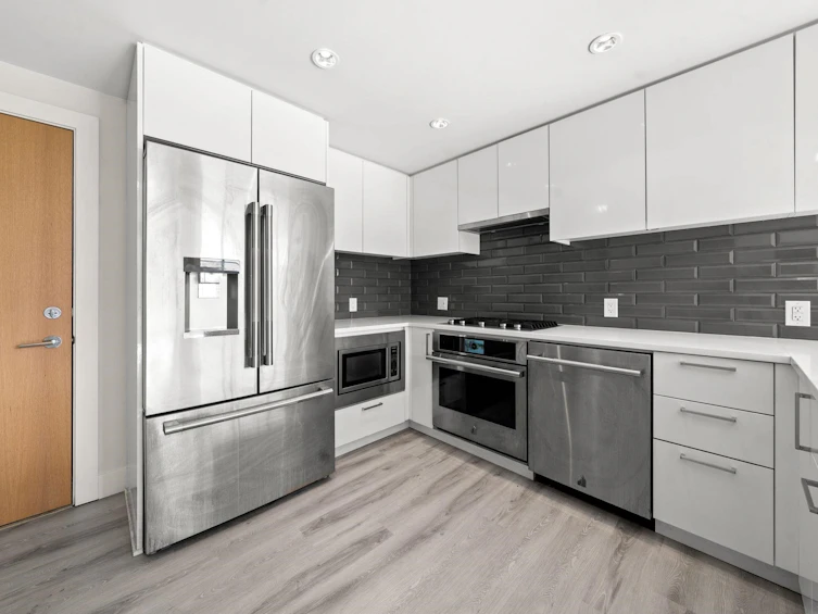 609-3451 Sawmill Crescent, Vancouver, BC, V5S 0H3 - 11