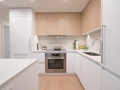205-585 Kemsley Avenue - 3