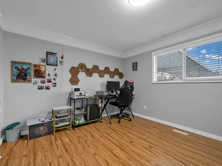 13532 64 Avenue, Surrey, BC, V3W 1Y3 - 23