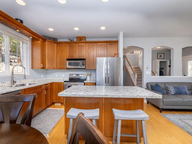 4247 Johnston Heights Drive, Pender Harbour Egmont, BC, V0N 1S1 - 14