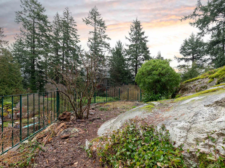 5817 Eagle Island, West Vancouver, BC, V7W 1V6 - 29