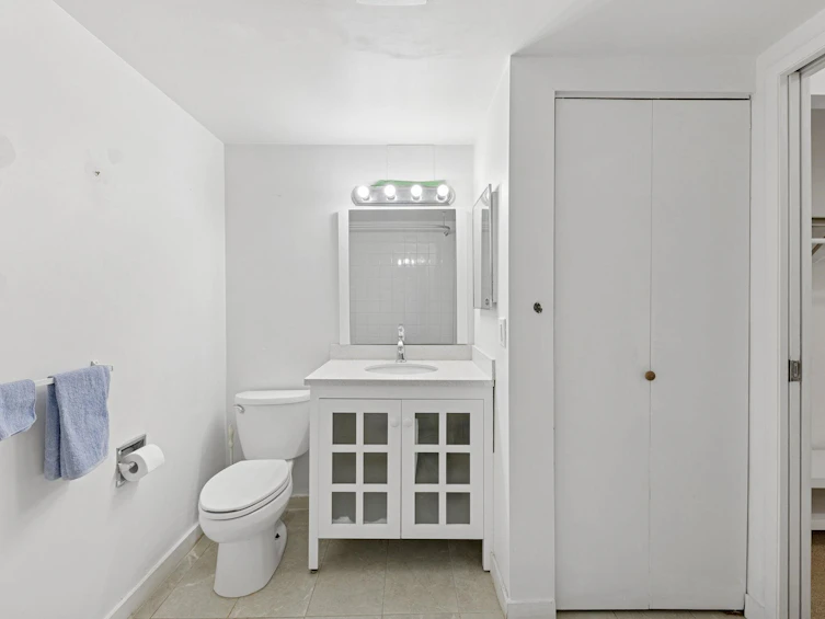114-8720 No. 1 Road, Richmond, BC, V7C 4L5 - 22