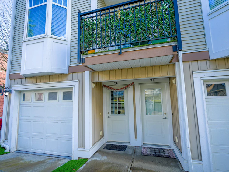 26-19551 66 Avenue, Surrey, BC, V4N 0Z5 - 2