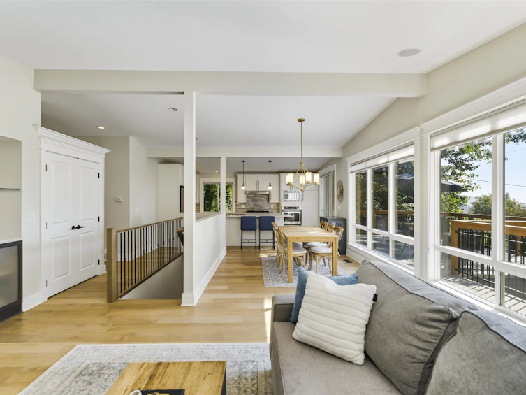 884 Wellington Drive, North Vancouver, BC, V7K 1K7 - 10