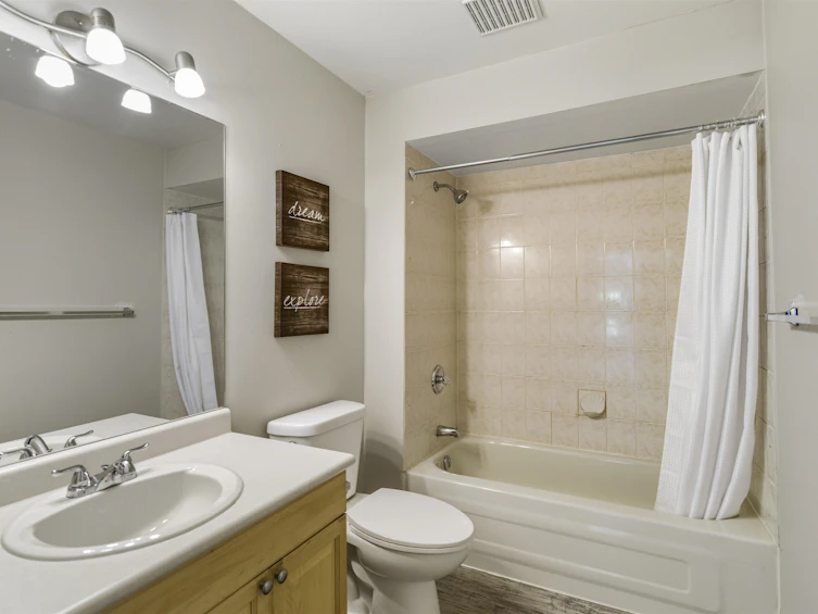884 Wellington Drive, North Vancouver, BC, V7K 1K7 - 31