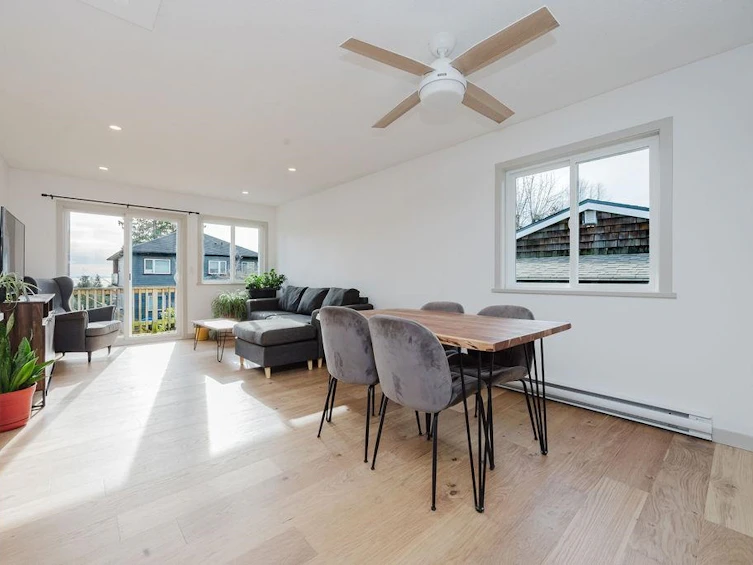 723 Tricklebrook Way, Gibsons, BC, V0N 1V9 - 5